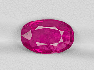 8802984-oval-intense-pink-gia-burma-natural-pink-sapphire-3.88-ct