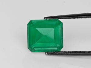 8802916-octagonal-velvety-intense-green-zambia-natural-emerald-4.64-ct