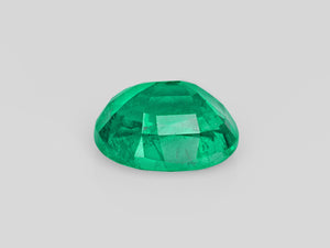 8802917-oval-lively-vivid-green-gii-zambia-natural-emerald-3.86-ct
