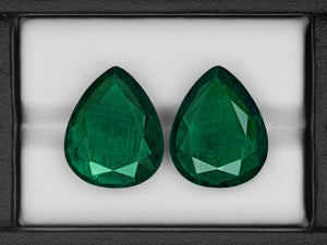 8802996-pear-deep-royal-green-brazil-natural-emerald-25.41-ct