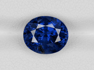 8802997-oval-rich-velvety-royal-blue-grs-sri-lanka-natural-blue-sapphire-5.58-ct